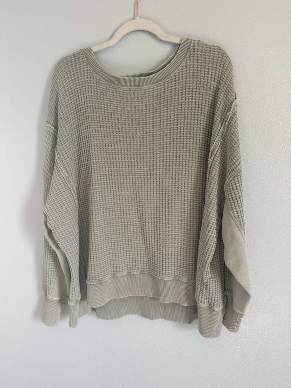 Women’s American Eagle Outfitters Sage Waffle Crewneck Sweater Size S Oversized